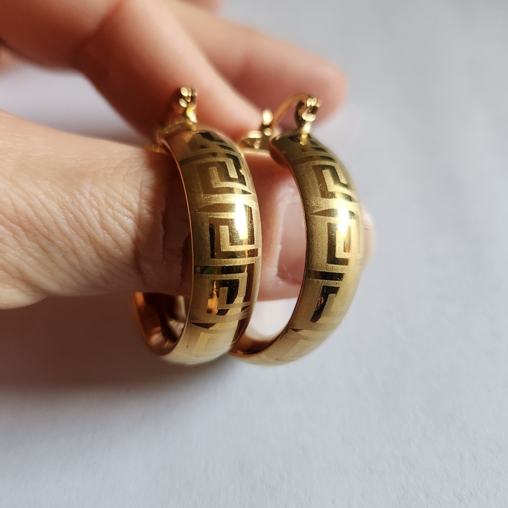 New 18K Gold Plated Greek Key Pattern Circle Hoop Earrings for Women